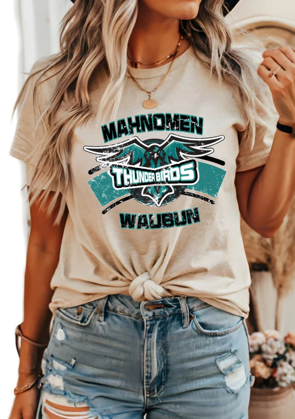 Mahnomen-Waubun Thunderbirds
