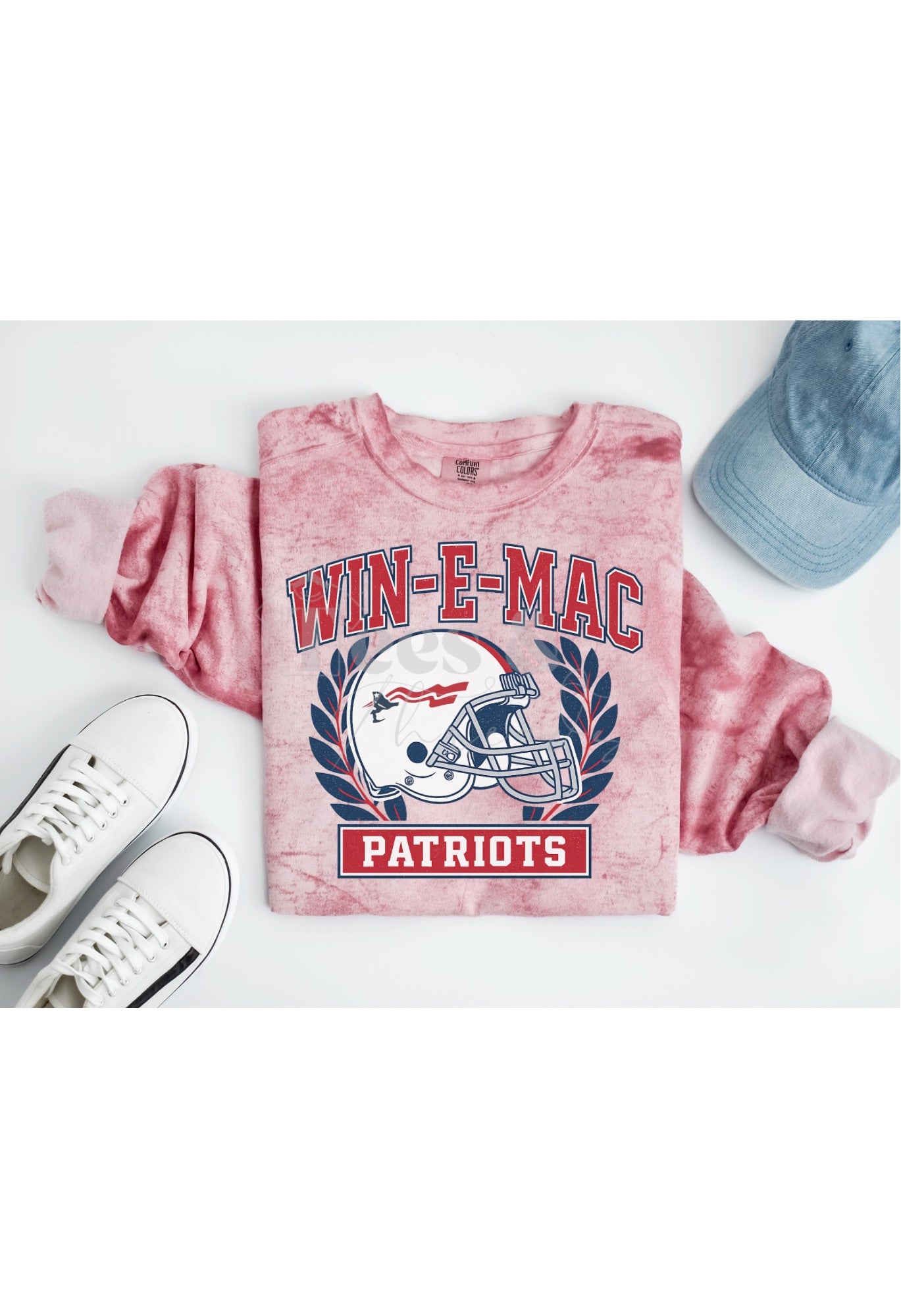 Win-E-Mac Patriots Football Crewneck | Retro Spirit Wear Sweatshirt